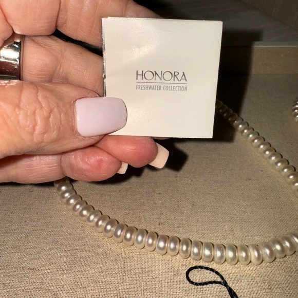 Honora Pearls Full Set - Picture 4 of 6
